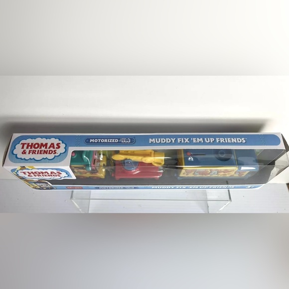 Fisher Price Thomas and Friends Muddy Fix Em Up Friends Motorized Train - Picture 5 of 13